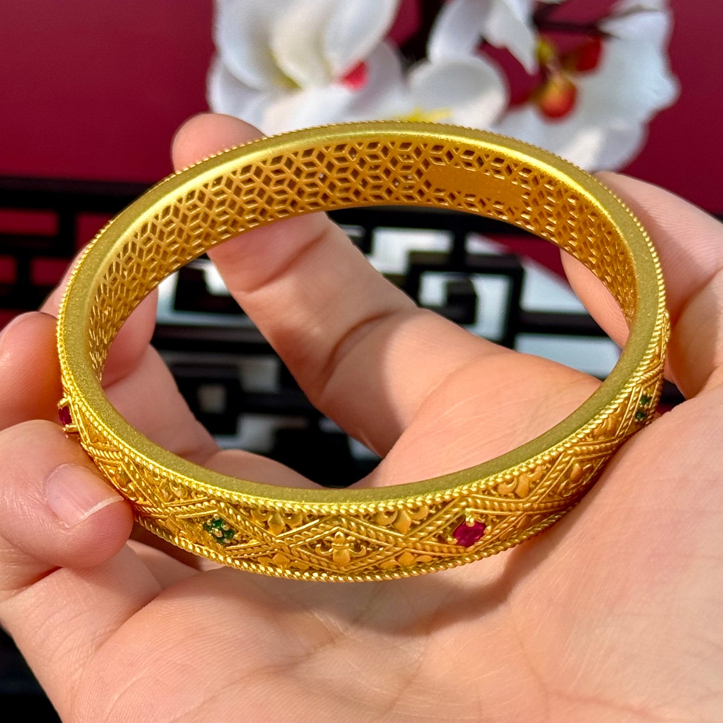 Silver-Plated Gold "Woven Pattern & Color Accent" Light Luxury Bangle – Intricate Gilded Detail, Luxurious Vibe on Wrist | POD Customizable