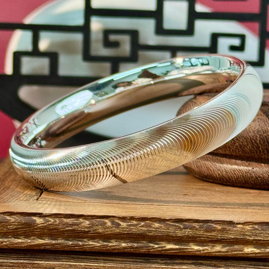 Silver Product "Iridescent Pattern Polished Bangle" – Light on Wrist, Sophistication in Details | POD Customizable