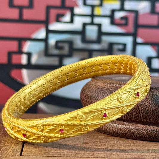 Silver-Plated Gold "Floral Weave Pattern" Bangle – Gilded Elegance, Light Luxury on Wrist | POD Customizable