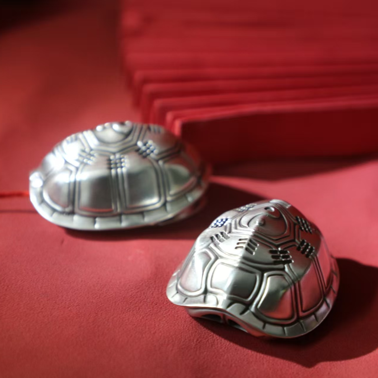 Solid Silver Turtle Shell Pendant (Tai Chi & Eight Trigrams) – Carry the Auspicious Blessing of Longevity & Safety as Your Chinese-Style Guardian | POD Customizable