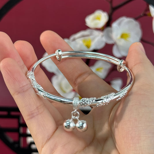 S925 Floral Motif Double Bell Bracelet—Blooming floral charm on your wrist, with the tinkling bells bringing joy. | POD Customizable