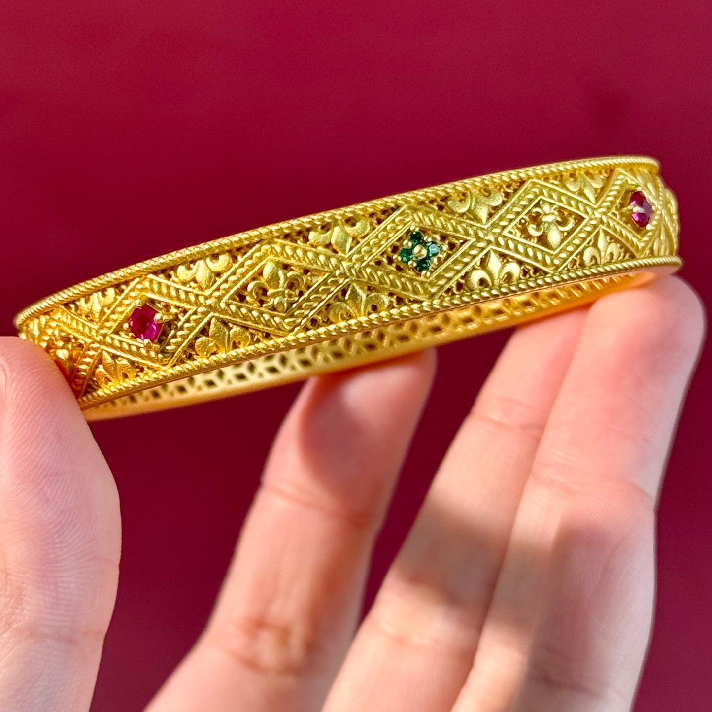 Silver-Plated Gold "Woven Pattern & Color Accent" Light Luxury Bangle – Intricate Gilded Detail, Luxurious Vibe on Wrist | POD Customizable