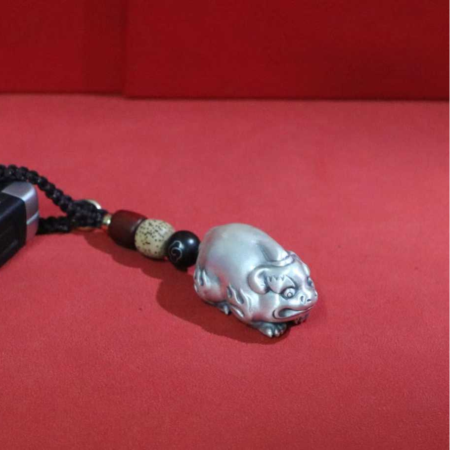 Pi Xiu Keychain - Premium-Grade Fine Silver Pendant Men's Women's Key Accessory Creative Wealth  Pendant | POD Customizable