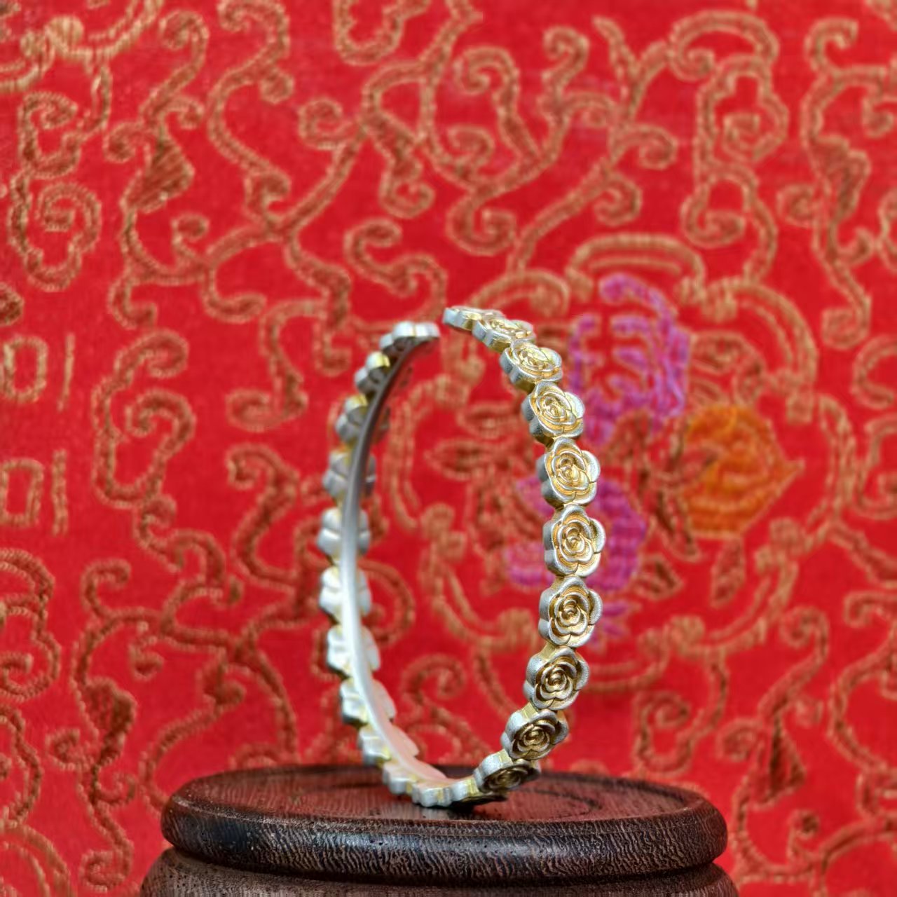 Luxury Rose-Patterned Gold-Plated Bracelet Sterling Silver Traditional-Style Bangle Ideal Gift | POD Customizable