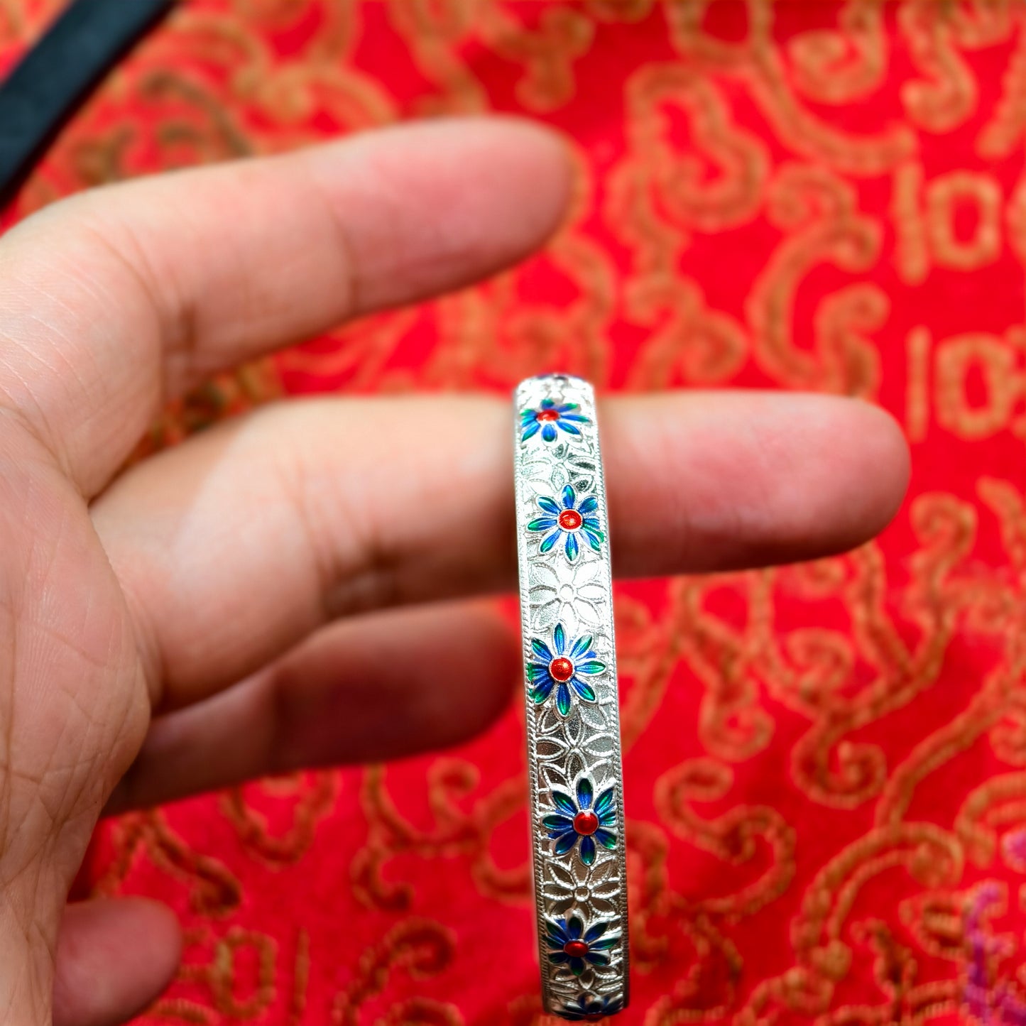 Luxury Cloisonné Daisy Bracelet Sterling Silver with Traditional Engraving Traditional Chinese Style Ideal Gift | POD Customizable