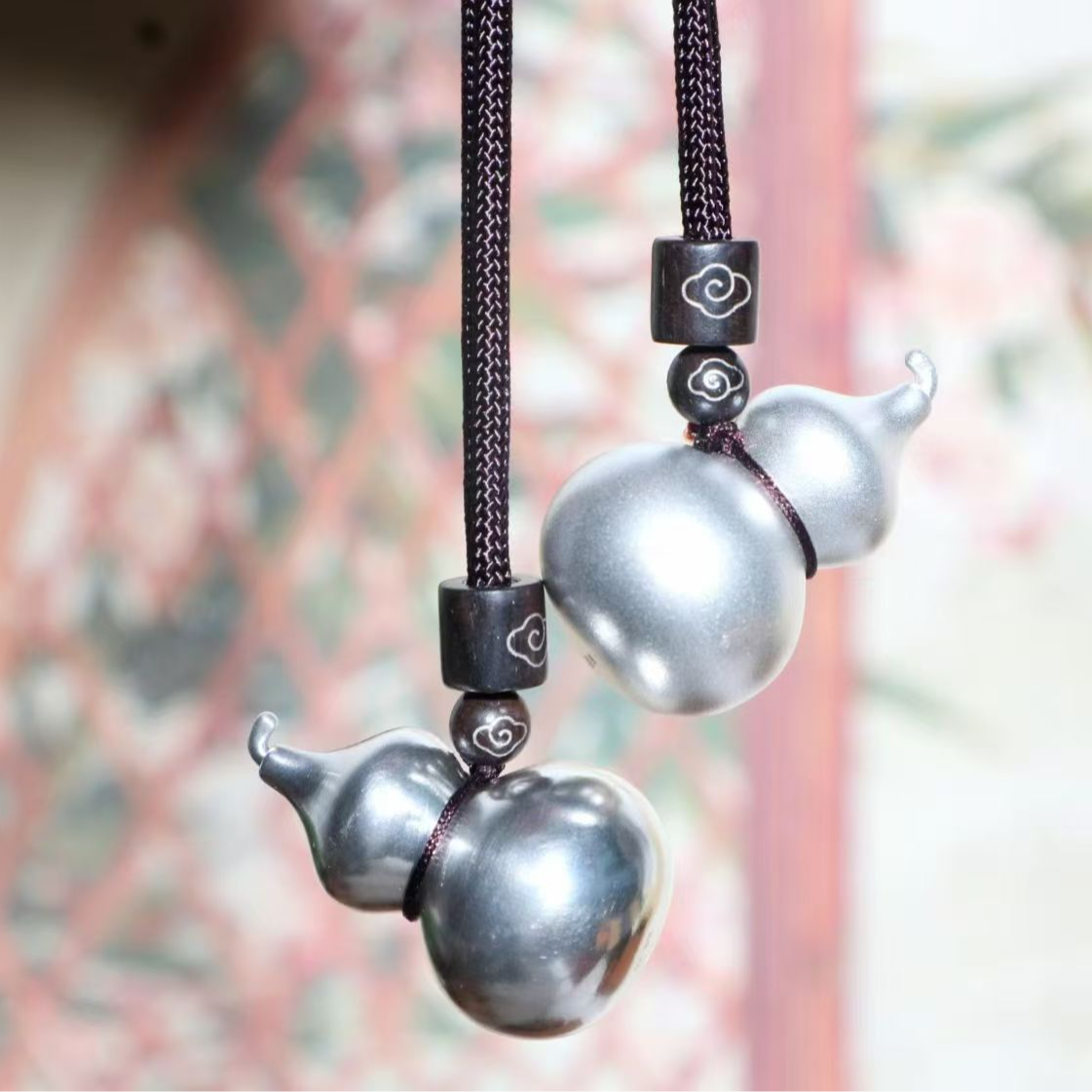 Small Gourd-Shaped Sterling Silver Antique-Finish Pendant Necklace - Plain Style Handcrafted Vintage | POD Customizable